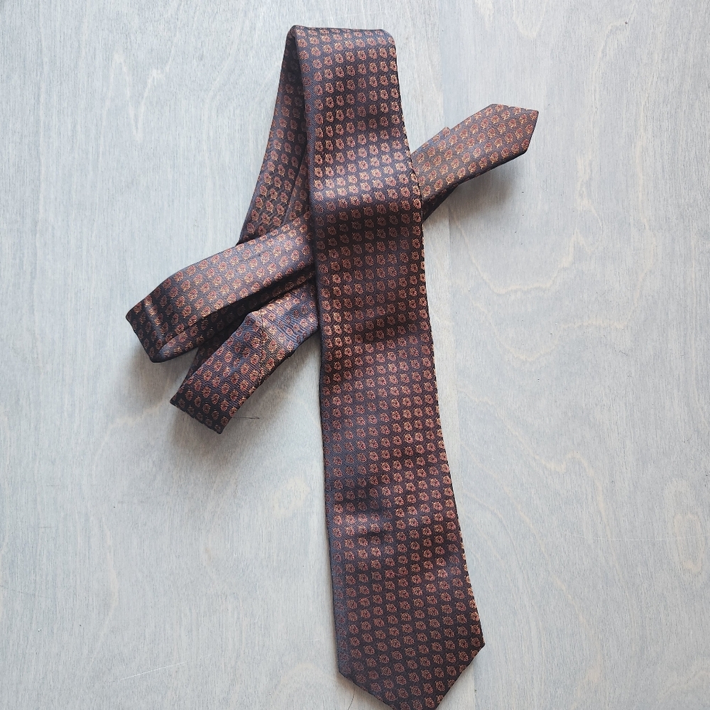 100% silk cottage product made in India silk tie‎ approx 55" long browns